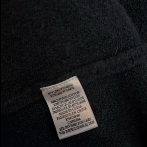 Z Supply Deep Blue V-Neck Sweater - Picture 5 of 5